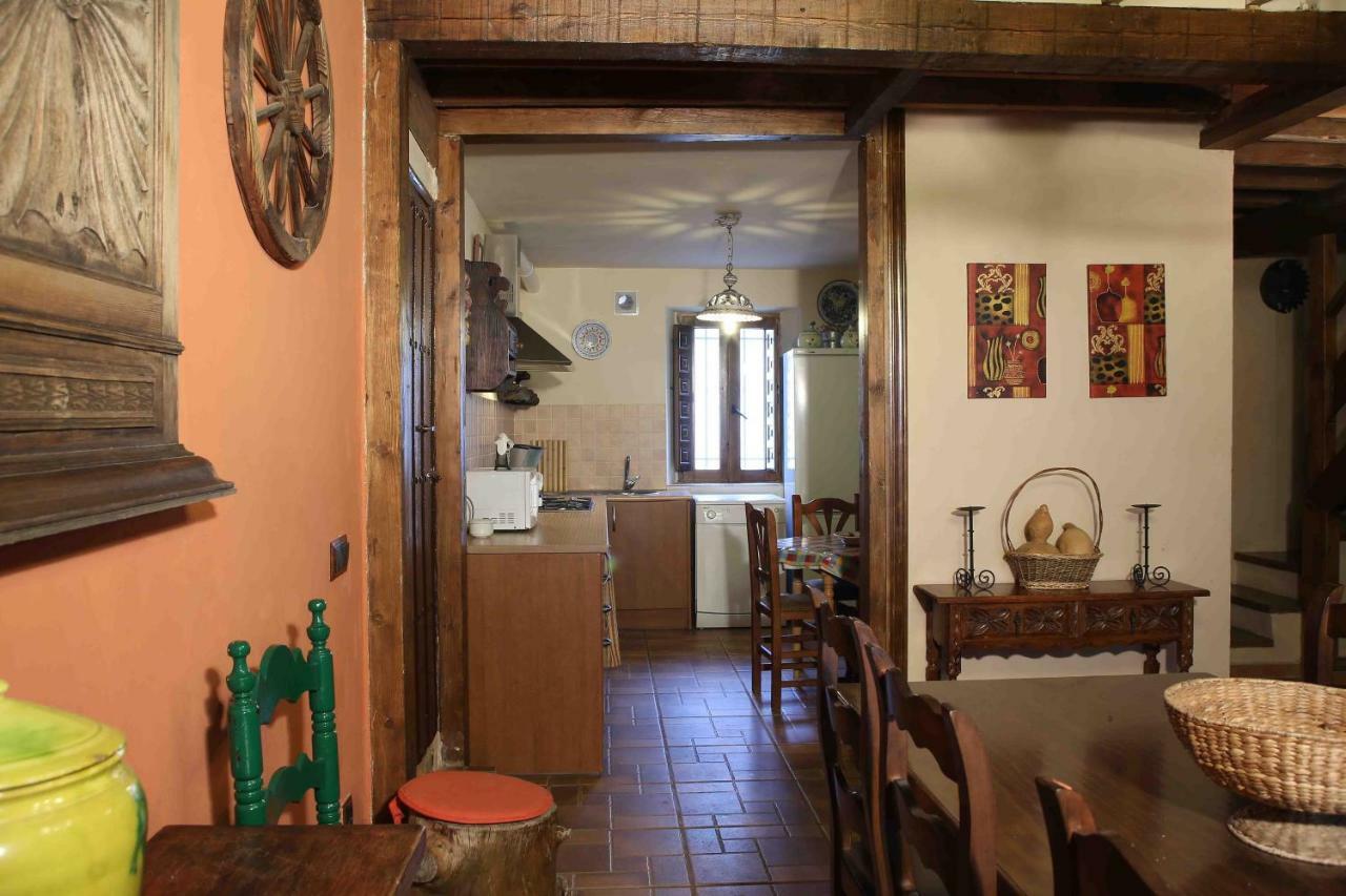 Gasthaus La Casa Del Abuelo Simon Fuente el Sauz Exterior foto